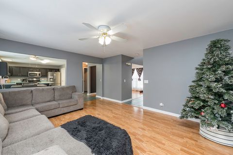 Tiny photo for 1342 Anthony Court, Waukegan, IL 60087 (MLS # 12531304)