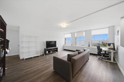 Tiny photo for 2626 N Lakeview Avenue #3804, Chicago, IL 60614 (MLS # 12665867)