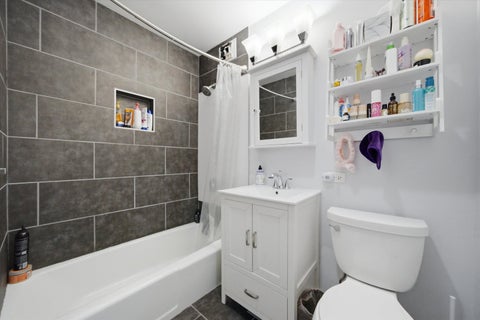 Tiny photo for 2626 N Lakeview Avenue #3804, Chicago, IL 60614 (MLS # 12665867)