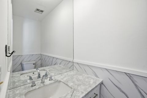 Tiny photo for 503 Roosevelt Drive, Libertyville, IL 60048 (MLS # 12530282)