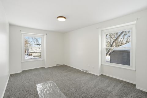 Tiny photo for 503 Roosevelt Drive, Libertyville, IL 60048 (MLS # 12530282)