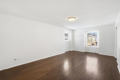 Tiny photo for 503 Roosevelt Drive, Libertyville, IL 60048 (MLS # 12530282)