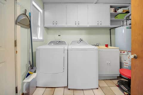Tiny photo for 7820 S Knox Avenue, Chicago, IL 60652 (MLS # 12679000)