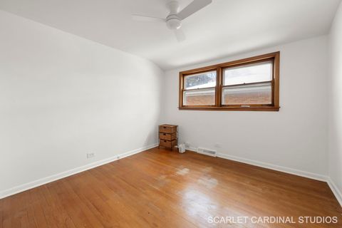 Tiny photo for 591 S Grace Street, Lombard, IL 60148 (MLS # 12528778)