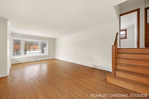 Tiny photo for 591 S Grace Street, Lombard, IL 60148 (MLS # 12528778)