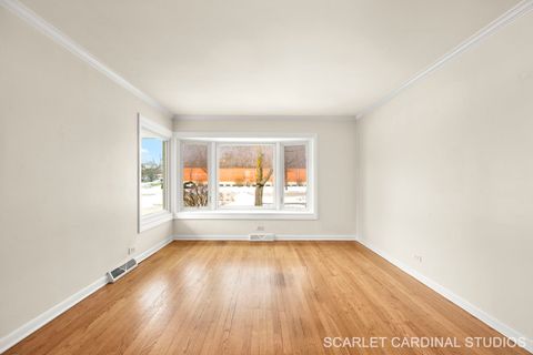 Tiny photo for 591 S Grace Street, Lombard, IL 60148 (MLS # 12528778)