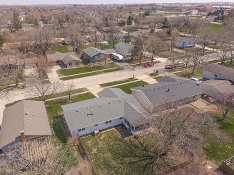 Tiny photo for 1312 Nicki Drive, Bloomington, IL 61704 (MLS # 12602024)