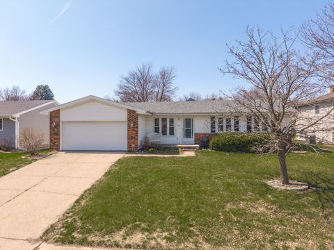 Tiny photo for 1312 Nicki Drive, Bloomington, IL 61704 (MLS # 12602024)