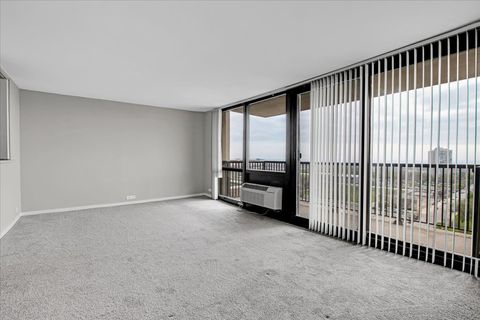 Tiny photo for 2901 S Michigan Avenue #1301, Chicago, IL 60616 (MLS # 12639173)