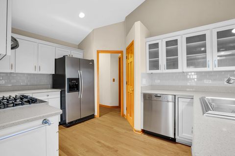 Tiny photo for 740 Clover Hill Court, Elk Grove Village, IL 60007 (MLS # 12508621)