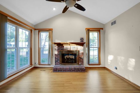 Tiny photo for 740 Clover Hill Court, Elk Grove Village, IL 60007 (MLS # 12508621)