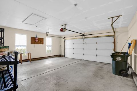 Tiny photo for 740 Clover Hill Court, Elk Grove Village, IL 60007 (MLS # 12508621)