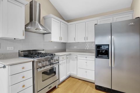 Tiny photo for 740 Clover Hill Court, Elk Grove Village, IL 60007 (MLS # 12508621)