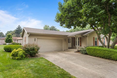 Tiny photo for 2107 Gunn Drive, Champaign, IL 61821 (MLS # 12682290)