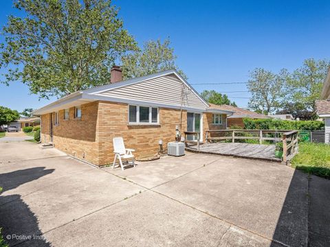 Tiny photo for 10809 Claridge Avenue, Westchester, IL 60154 (MLS # 12683528)