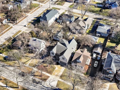 Tiny photo for 4509 Highland Avenue, Downers Grove, IL 60515 (MLS # 12562948)