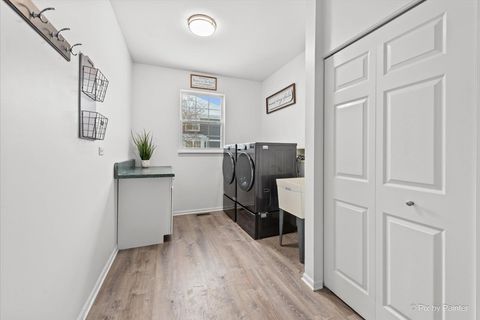 Tiny photo for 2647 Bainbridge Boulevard, West Chicago, IL 60185 (MLS # 12529552)