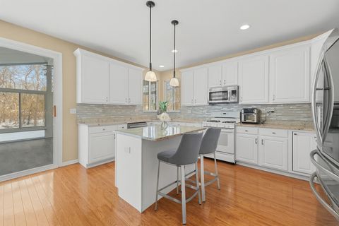 Tiny photo for 2647 Bainbridge Boulevard, West Chicago, IL 60185 (MLS # 12529552)