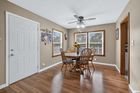 Tiny photo for 3546 FAIR Avenue, Davenport, IA 52806 (MLS # QC4267667)