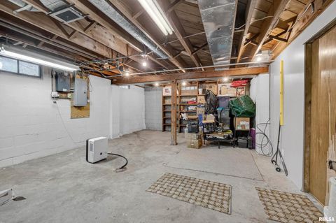 Tiny photo for 3546 FAIR Avenue, Davenport, IA 52806 (MLS # QC4267667)