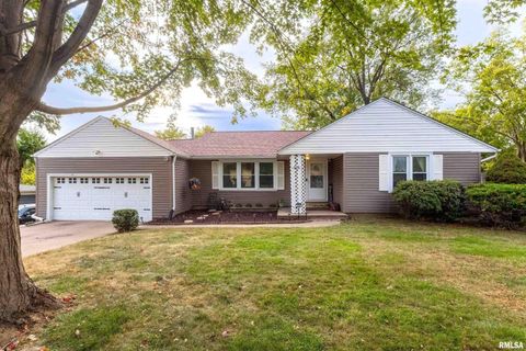 Photo of 3546 FAIR Avenue, Davenport, IA 52806 (MLS # QC4267667)