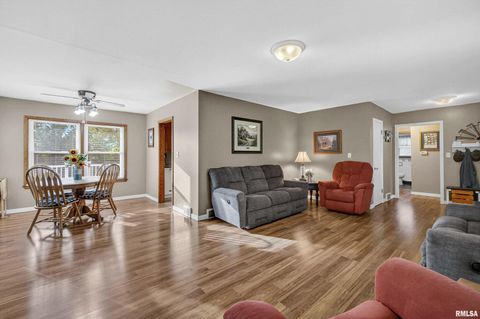 Tiny photo for 3546 FAIR Avenue, Davenport, IA 52806 (MLS # QC4267667)