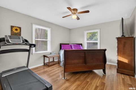 Tiny photo for 3546 FAIR Avenue, Davenport, IA 52806 (MLS # QC4267667)