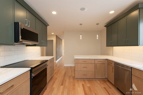 Tiny photo for 7712 Nagle Avenue, Burbank, IL 60459 (MLS # 12764181)