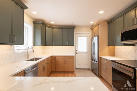 Tiny photo for 7712 Nagle Avenue, Burbank, IL 60459 (MLS # 12764181)