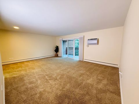 Tiny photo for 4250 Saratoga Avenue #L305, Downers Grove, IL 60515 (MLS # 12443402)