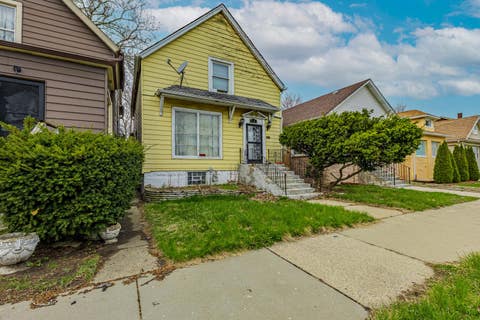 Tiny photo for 7526 S Merrill Avenue, Chicago, IL 60649 (MLS # 12619982)