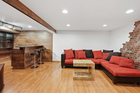 Tiny photo for 710 Bayside Court, Wheeling, IL 60090 (MLS # 12641098)