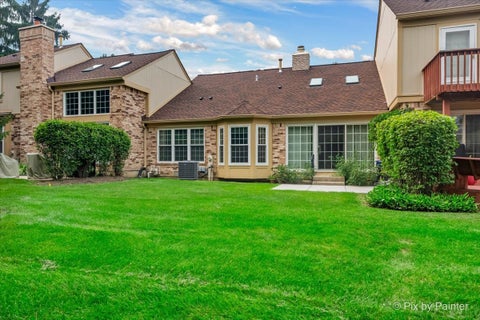 Tiny photo for 224 LORRAINE Circle #224, Bloomingdale, IL 60108 (MLS # 12708573)