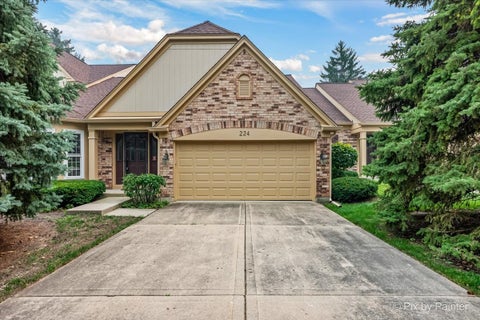 Photo of 224 LORRAINE Circle #224, Bloomingdale, IL 60108 (MLS # 12708573)