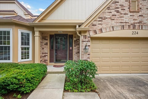 Tiny photo for 224 LORRAINE Circle #224, Bloomingdale, IL 60108 (MLS # 12708573)