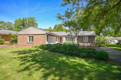 Tiny photo for 456 Fairview Avenue, Glen Ellyn, IL 60137 (MLS # 12627684)