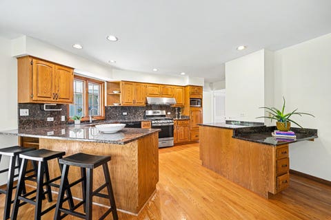 Tiny photo for 456 Fairview Avenue, Glen Ellyn, IL 60137 (MLS # 12627684)