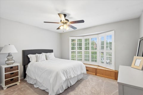 Tiny photo for 24 Tournament Drive S, Hawthorn Woods, IL 60047 (MLS # 12765288)