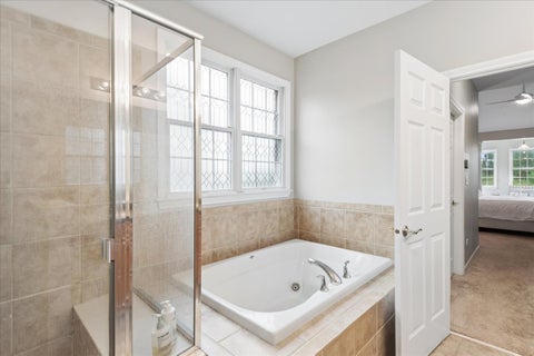 Tiny photo for 24 Tournament Drive S, Hawthorn Woods, IL 60047 (MLS # 12765288)
