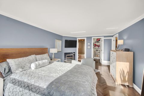 Tiny photo for 2626 N Lakeview Avenue #2703, Chicago, IL 60614 (MLS # 12473798)