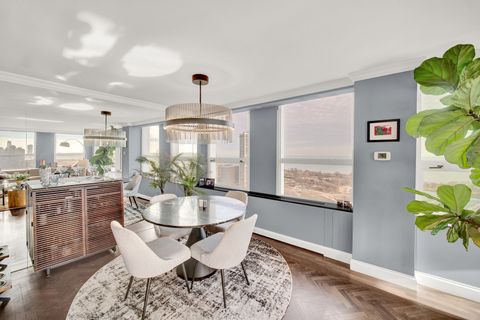 Tiny photo for 2626 N Lakeview Avenue #2703, Chicago, IL 60614 (MLS # 12473798)
