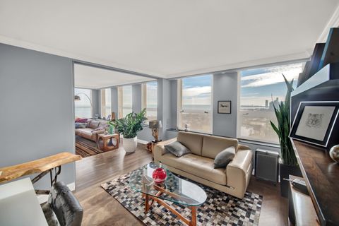 Tiny photo for 2626 N Lakeview Avenue #2703, Chicago, IL 60614 (MLS # 12473798)