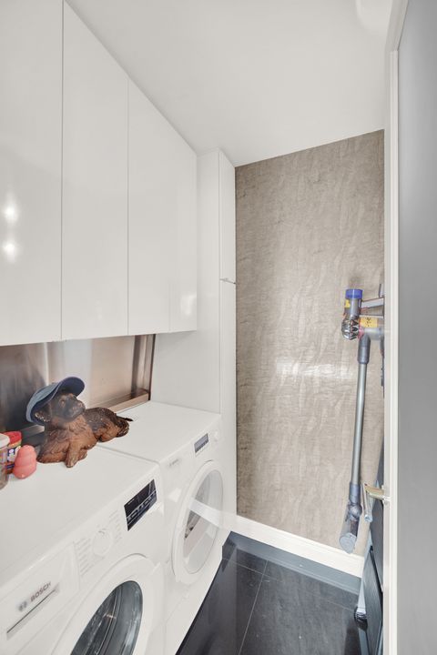 Tiny photo for 2626 N Lakeview Avenue #2703, Chicago, IL 60614 (MLS # 12473798)