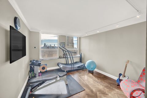 Tiny photo for 2626 N Lakeview Avenue #2703, Chicago, IL 60614 (MLS # 12473798)