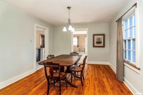 Tiny photo for 711 W ELM Street, Carbondale, IL 62901 (MLS # EB460263)