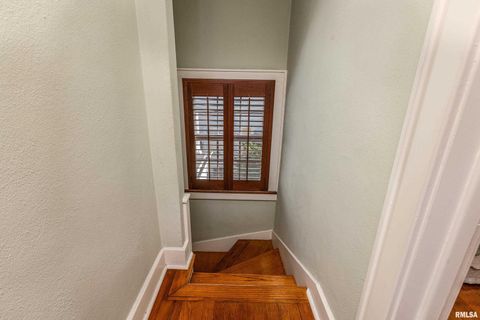 Tiny photo for 711 W ELM Street, Carbondale, IL 62901 (MLS # EB460263)