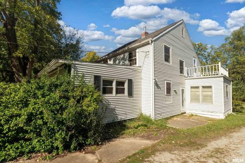 Tiny photo for 711 W ELM Street, Carbondale, IL 62901 (MLS # EB460263)