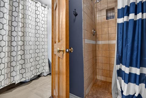 Tiny photo for 3415 E Crystal Lake Avenue, Crystal Lake, IL 60014 (MLS # 12696553)