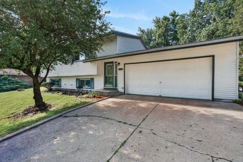 Tiny photo for 3415 E Crystal Lake Avenue, Crystal Lake, IL 60014 (MLS # 12696553)