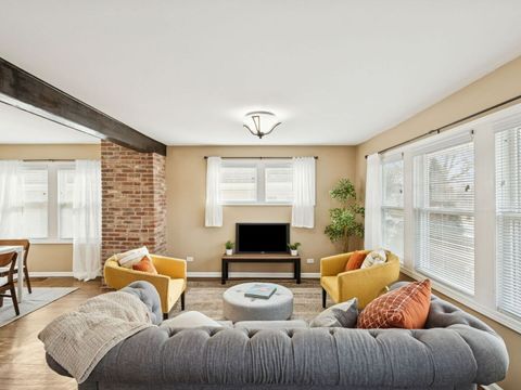 Tiny photo for Evanston, IL 60201 (MLS # 12584468)